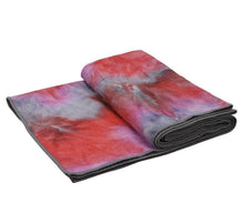 Load image into Gallery viewer, Non slip yoga towel
